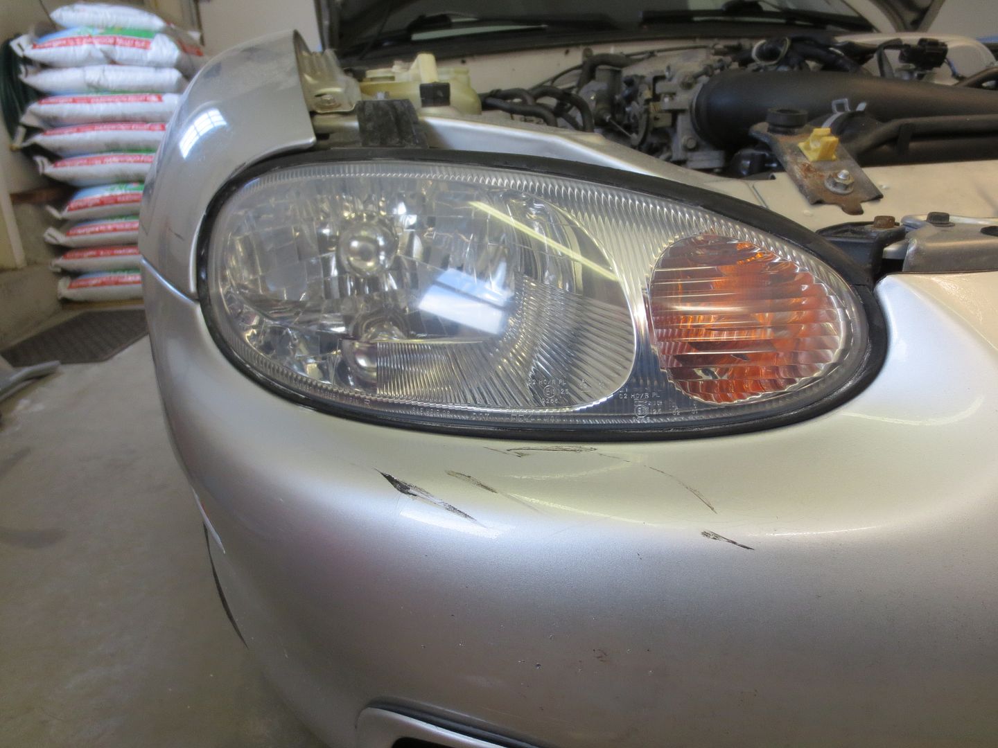  photo Miataheadlights006_zps6f966266.jpg